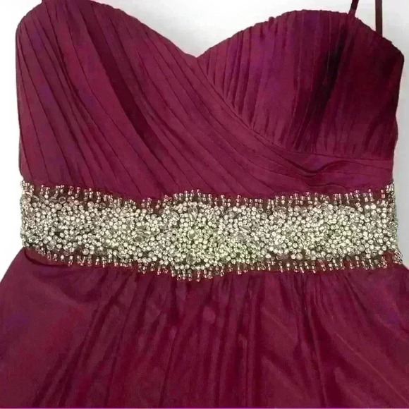 Formal Short Dress with Beaded Waist Burgundy Size 11 by Sequin Hearts - Picture 3 of 9